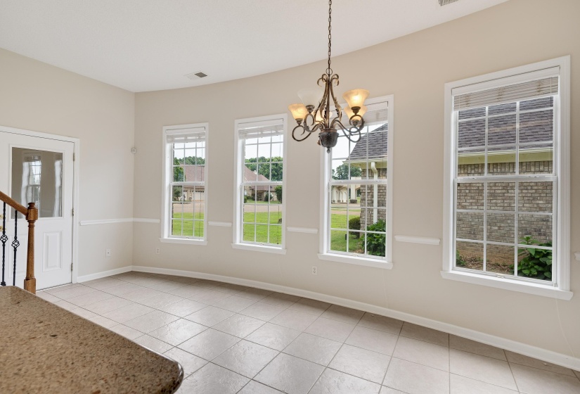 130 LEWIS FAIRWAY CIR, Oakland, Tennessee 38060, 4 Bedrooms Bedrooms, 10 Rooms Rooms,3 BathroomsBathrooms,Residential,For Sale,LEWIS FAIRWAY,10223519