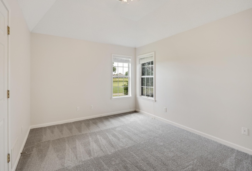 130 LEWIS FAIRWAY CIR, Oakland, Tennessee 38060, 4 Bedrooms Bedrooms, 10 Rooms Rooms,3 BathroomsBathrooms,Residential,For Sale,LEWIS FAIRWAY,10223519