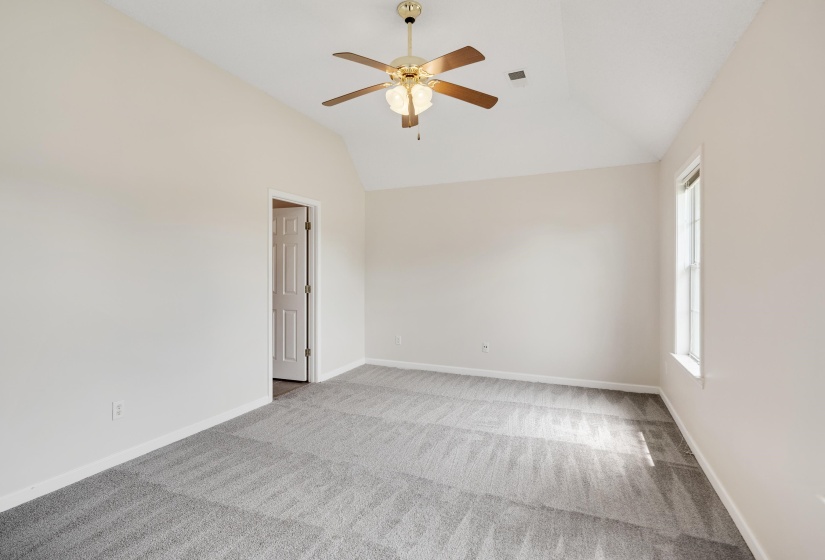 130 LEWIS FAIRWAY CIR, Oakland, Tennessee 38060, 4 Bedrooms Bedrooms, 10 Rooms Rooms,3 BathroomsBathrooms,Residential,For Sale,LEWIS FAIRWAY,10223519