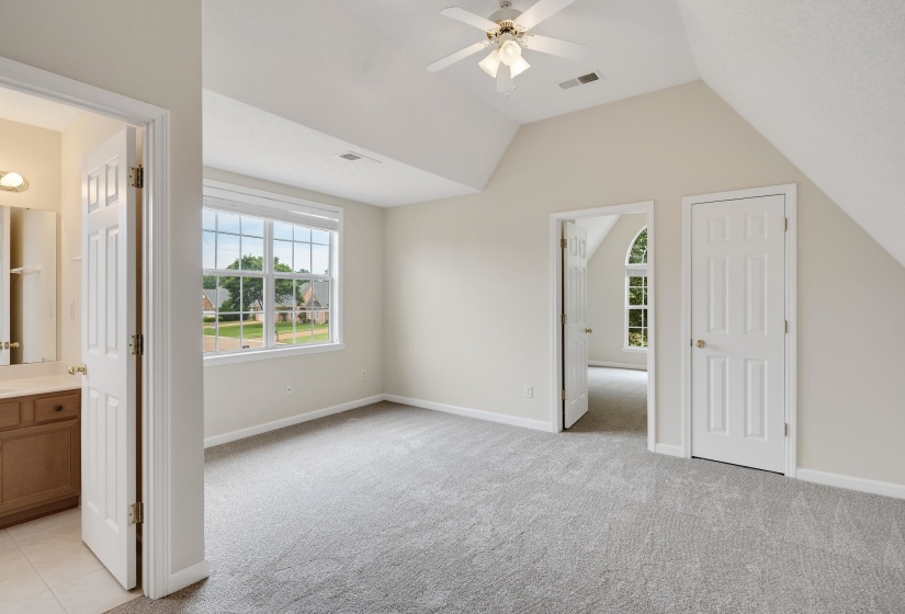130 LEWIS FAIRWAY CIR, Oakland, Tennessee 38060, 4 Bedrooms Bedrooms, 10 Rooms Rooms,3 BathroomsBathrooms,Residential,For Sale,LEWIS FAIRWAY,10223519