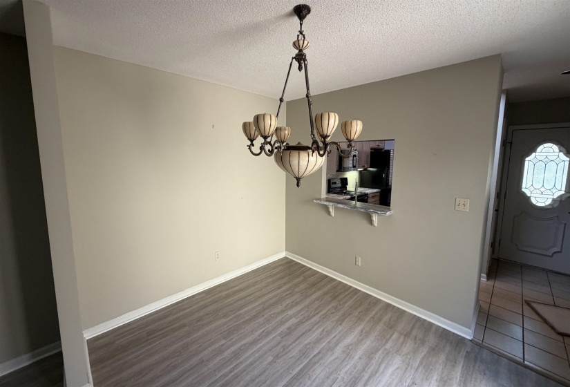 5033 SCHEIBLER RD, Memphis, Tennessee 38128, 2 Bedroom Bedrooms, 5 Room Rooms,2 BathroomBathrooms,Residential,For Sale,SCHEIBLER,0,10223521