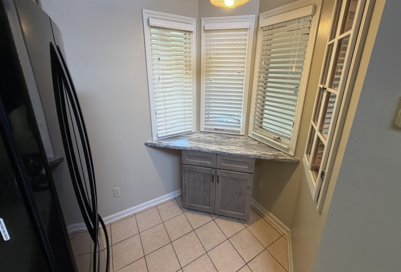 5033 SCHEIBLER RD, Memphis, Tennessee 38128, 2 Bedroom Bedrooms, 5 Room Rooms,2 BathroomBathrooms,Residential,For Sale,SCHEIBLER,0,10223521