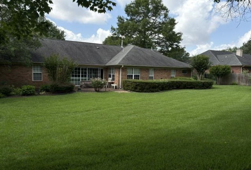 300 SCARLETTS WAY, Collierville, Tennessee 38017, 3 Bedrooms Bedrooms, 8 Rooms Rooms,2 BathroomsBathrooms,Residential,For Sale,SCARLETTS,10223522