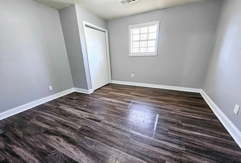 1609-1611 HUGENOT ST, Memphis, Tennessee 38114, 2 Bedroom Bedrooms, 0 ,1 BathroomBathrooms,Duplexes,For Sale,HUGENOT,0,10223548
