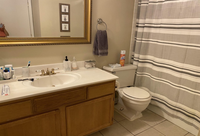 6586 POPLAR WOODS CIR, Germantown, Tennessee 38138, 2 Bedrooms Bedrooms, 7 Rooms Rooms,2 BathroomsBathrooms,Rental Properties,For Sale,POPLAR WOODS,10223560