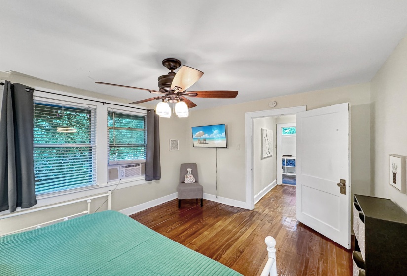 2241 YORK AVE, Memphis, Tennessee 38104, 3 Bedroom Bedrooms, 7 Room Rooms,1.1 BathroomBathrooms,Residential,For Sale,YORK,0,10218955