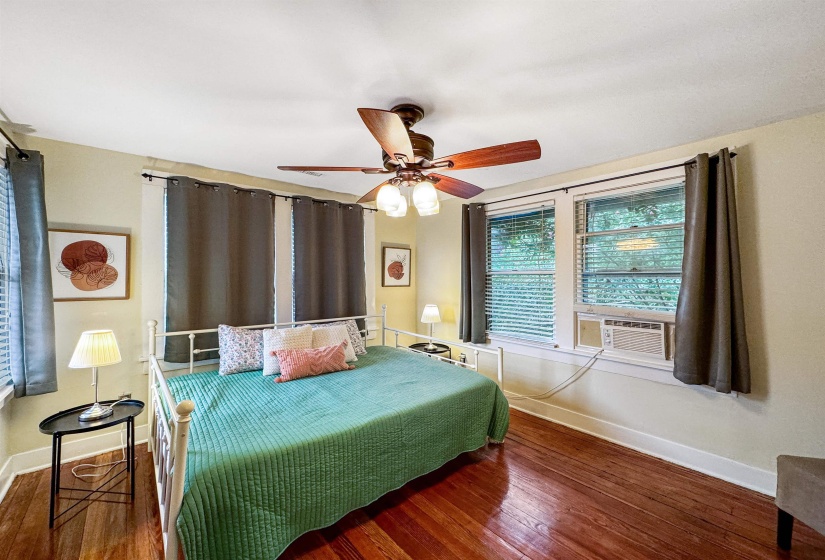 2241 YORK AVE, Memphis, Tennessee 38104, 3 Bedroom Bedrooms, 7 Room Rooms,1.1 BathroomBathrooms,Residential,For Sale,YORK,0,10218955