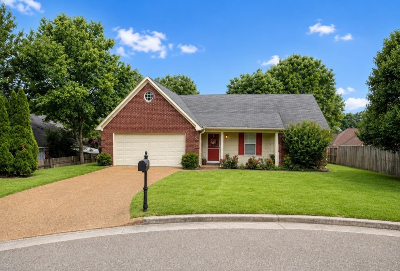 1033 COSBY CV, Cordova, Tennessee 38018, 3 Bedrooms Bedrooms, 6 Rooms Rooms,2 BathroomsBathrooms,Residential,For Sale,COSBY,10223455