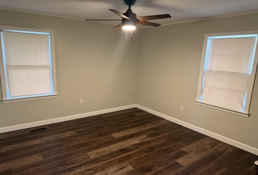 200 JW DAVIS DR, Savannah, Tennessee 38372, 3 Bedroom Bedrooms, 6 Room Rooms,1 BathroomBathrooms,Residential,For Sale,JW DAVIS,0,10223534