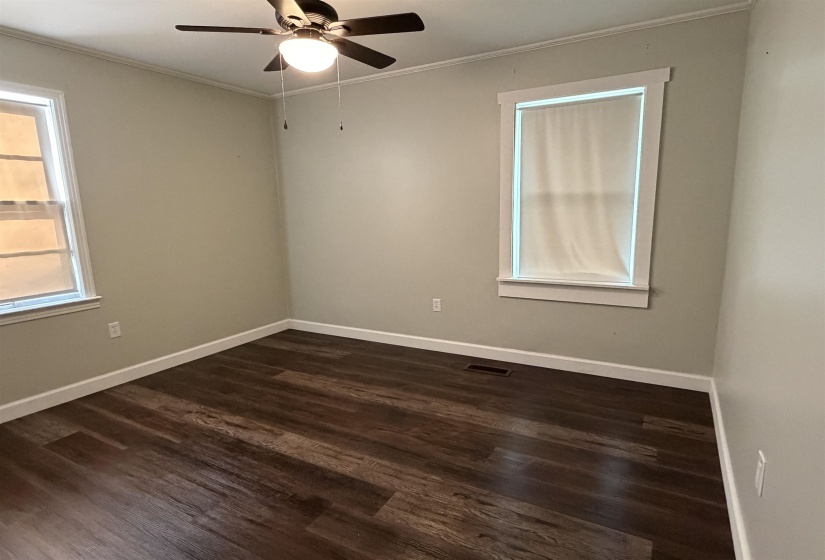 200 JW DAVIS DR, Savannah, Tennessee 38372, 3 Bedroom Bedrooms, 6 Room Rooms,1 BathroomBathrooms,Residential,For Sale,JW DAVIS,0,10223534