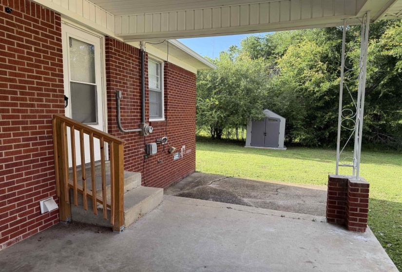 200 JW DAVIS DR, Savannah, Tennessee 38372, 3 Bedroom Bedrooms, 6 Room Rooms,1 BathroomBathrooms,Residential,For Sale,JW DAVIS,0,10223534