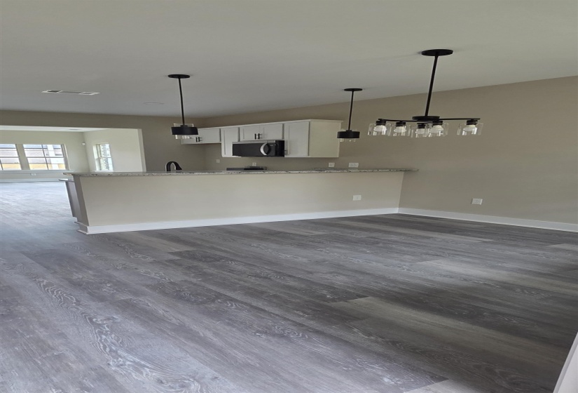 2811 EPPING CREST CV, Memphis, Tennessee 38128, 4 Bedrooms Bedrooms, 8 Rooms Rooms,2.1 BathroomsBathrooms,Residential,For Sale,EPPING CREST,10223563