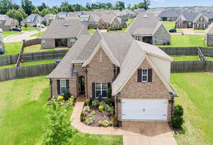 3696 BRADDOCK CV, Southaven, Mississippi 38672, 4 Bedrooms Bedrooms, 11 Rooms Rooms,3 BathroomsBathrooms,Residential,For Sale,BRADDOCK,10223566