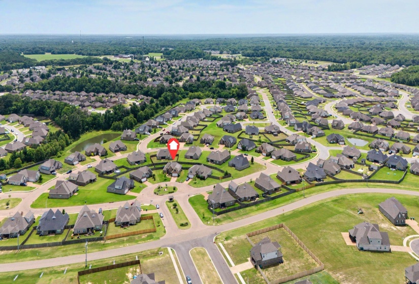 3696 BRADDOCK CV, Southaven, Mississippi 38672, 4 Bedrooms Bedrooms, 11 Rooms Rooms,3 BathroomsBathrooms,Residential,For Sale,BRADDOCK,10223566