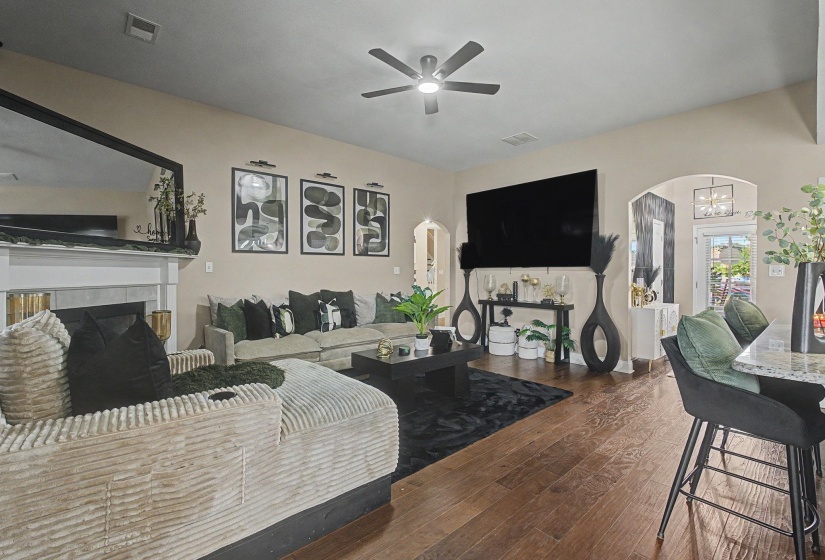 3696 BRADDOCK CV, Southaven, Mississippi 38672, 4 Bedrooms Bedrooms, 11 Rooms Rooms,3 BathroomsBathrooms,Residential,For Sale,BRADDOCK,10223566