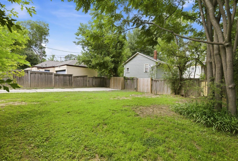 1830 FOREST AVE, Memphis, Tennessee 38112, 3 Bedrooms Bedrooms, 7 Rooms Rooms,2 BathroomsBathrooms,Residential,For Sale,FOREST,10223574