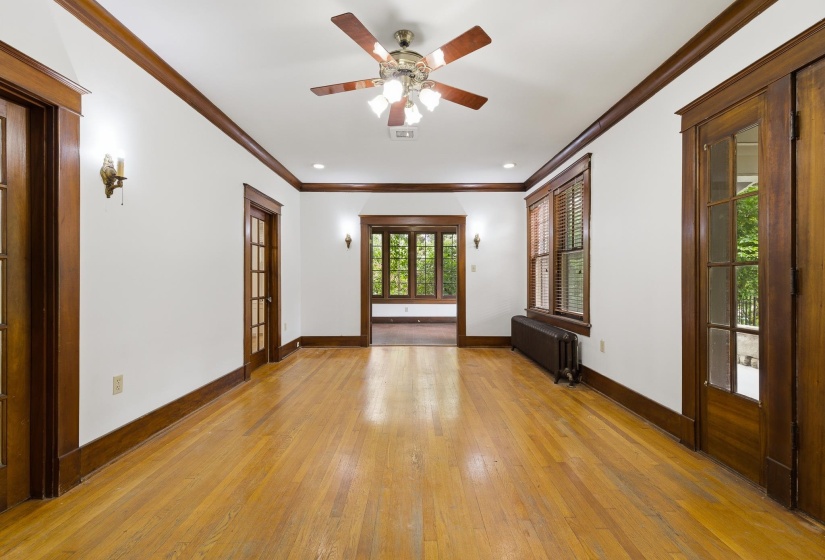 1830 FOREST AVE, Memphis, Tennessee 38112, 3 Bedrooms Bedrooms, 7 Rooms Rooms,2 BathroomsBathrooms,Residential,For Sale,FOREST,10223574