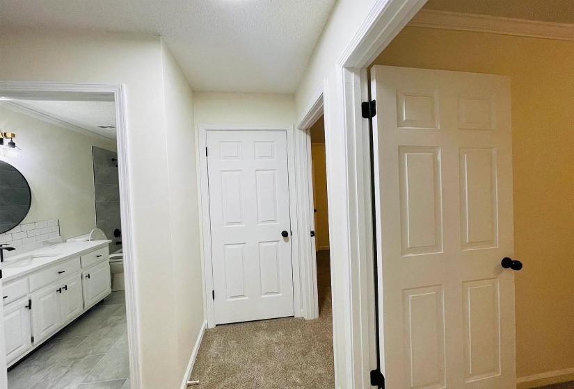 1947 MT BADON LN, Memphis, Tennessee 38016, 5 Bedrooms Bedrooms, 9 Rooms Rooms,3 BathroomsBathrooms,Rental Properties,For Sale,MT BADON,10223599