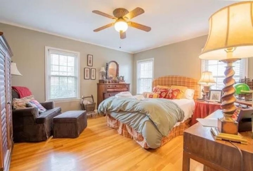 2906 TISHOMINGO LN, Memphis, Tennessee 38111, 3 Bedrooms Bedrooms, 8 Rooms Rooms,3 BathroomsBathrooms,Rental Properties,For Sale,TISHOMINGO,10223618