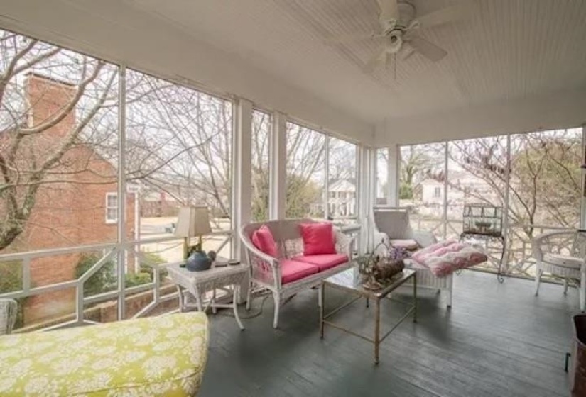 2906 TISHOMINGO LN, Memphis, Tennessee 38111, 3 Bedrooms Bedrooms, 8 Rooms Rooms,3 BathroomsBathrooms,Rental Properties,For Sale,TISHOMINGO,10223618