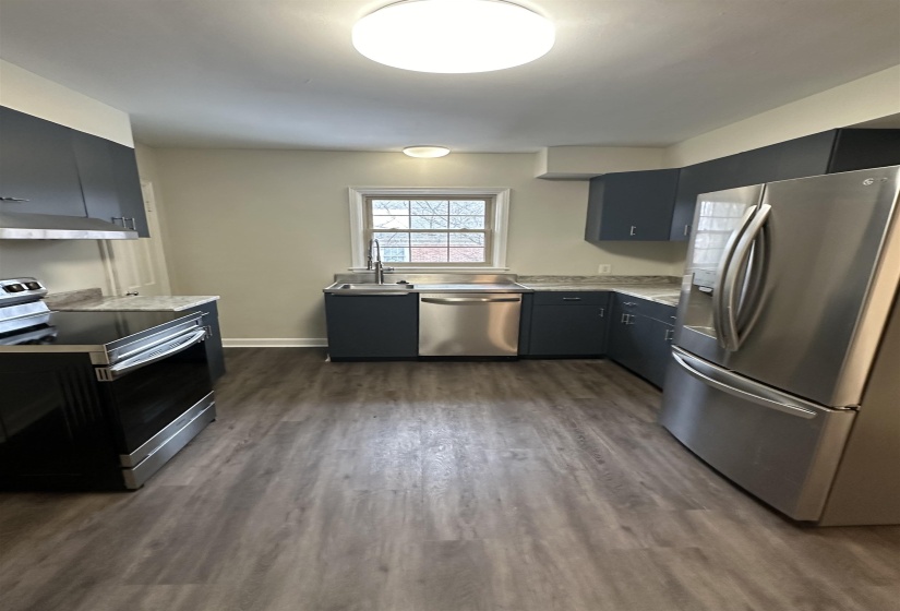 2906 TISHOMINGO LN, Memphis, Tennessee 38111, 3 Bedrooms Bedrooms, 8 Rooms Rooms,3 BathroomsBathrooms,Rental Properties,For Sale,TISHOMINGO,10223618