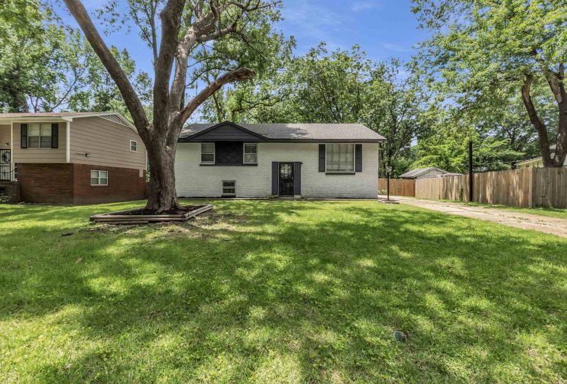 3263 GLEN LOGAN DR, Memphis, Tennessee 38134, 4 Bedroom Bedrooms, 5 Room Rooms,2 BathroomBathrooms,Residential,For Sale,GLEN LOGAN,0,10219320