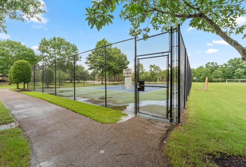 1176 BRAYRIDGE CV, Collierville, Tennessee 38017, 5 Bedroom Bedrooms, 10 Room Rooms,4.1 BathroomBathrooms,Residential,For Sale,BRAYRIDGE,0,10223260