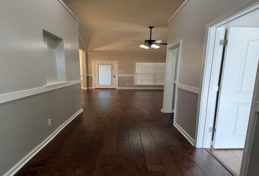 2241 PURPLE LEAF LANE LN, Cordova, Tennessee 38016, 3 Bedrooms Bedrooms, 7 Rooms Rooms,2 BathroomsBathrooms,Residential,For Sale,PURPLE LEAF LANE,10223575
