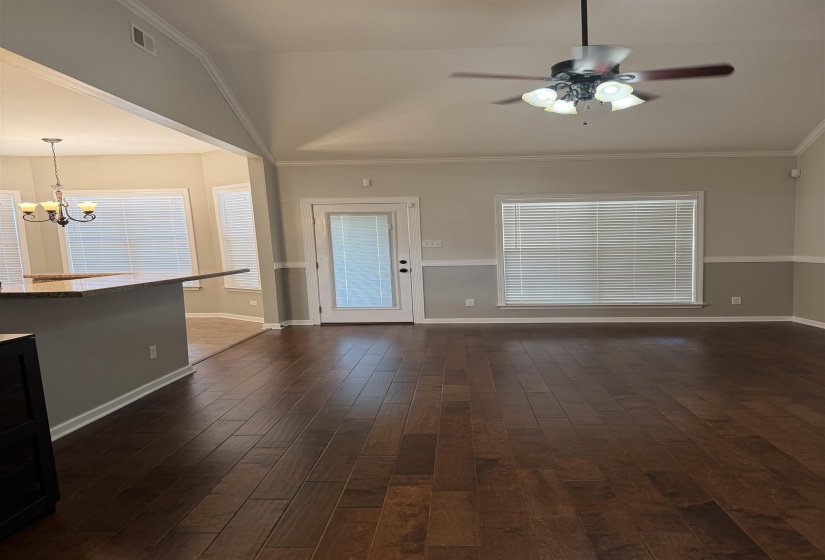 2241 PURPLE LEAF LANE LN, Cordova, Tennessee 38016, 3 Bedrooms Bedrooms, 7 Rooms Rooms,2 BathroomsBathrooms,Residential,For Sale,PURPLE LEAF LANE,10223575