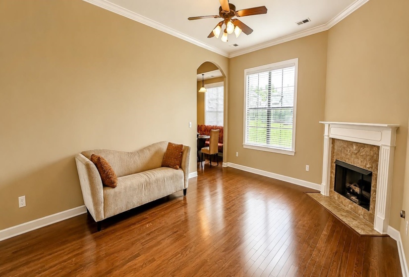 345 RIVERDALE DR, Oakland, Tennessee 38060, 4 Bedrooms Bedrooms, 8 Rooms Rooms,3 BathroomsBathrooms,Residential,For Sale,RIVERDALE,10223581