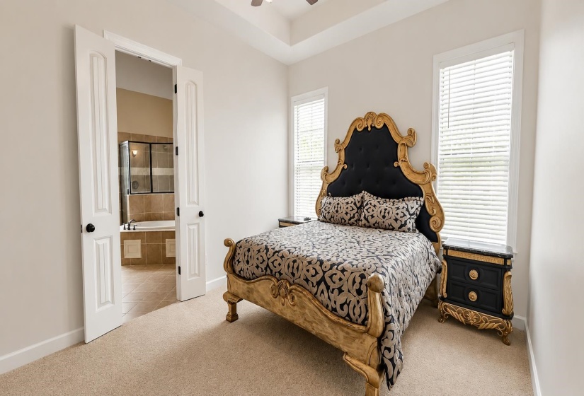 345 RIVERDALE DR, Oakland, Tennessee 38060, 4 Bedrooms Bedrooms, 8 Rooms Rooms,3 BathroomsBathrooms,Residential,For Sale,RIVERDALE,10223581