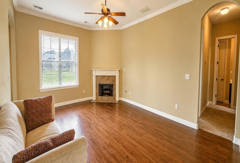 345 RIVERDALE DR, Oakland, Tennessee 38060, 4 Bedrooms Bedrooms, 8 Rooms Rooms,3 BathroomsBathrooms,Residential,For Sale,RIVERDALE,10223581