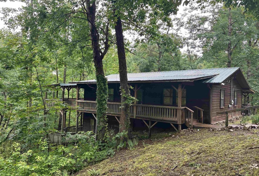 25 KERR LN, Savannah, Tennessee 38372, 3 Bedroom Bedrooms, 8 Room Rooms,2 BathroomBathrooms,Residential,For Sale,KERR,0,10223584