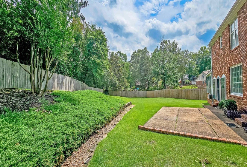 8451 OLD ELM CV, Germantown, Tennessee 38138, 4 Bedroom Bedrooms, 8 Room Rooms,2.1 BathroomBathrooms,Residential,For Sale,OLD ELM,0,10223585