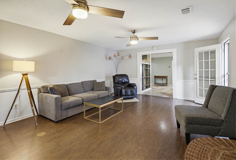 3102 NEWMARKET DR, Bartlett, Tennessee 38134, 3 Bedrooms Bedrooms, 6 Rooms Rooms,2.1 BathroomsBathrooms,Residential,For Sale,NEWMARKET,10223587