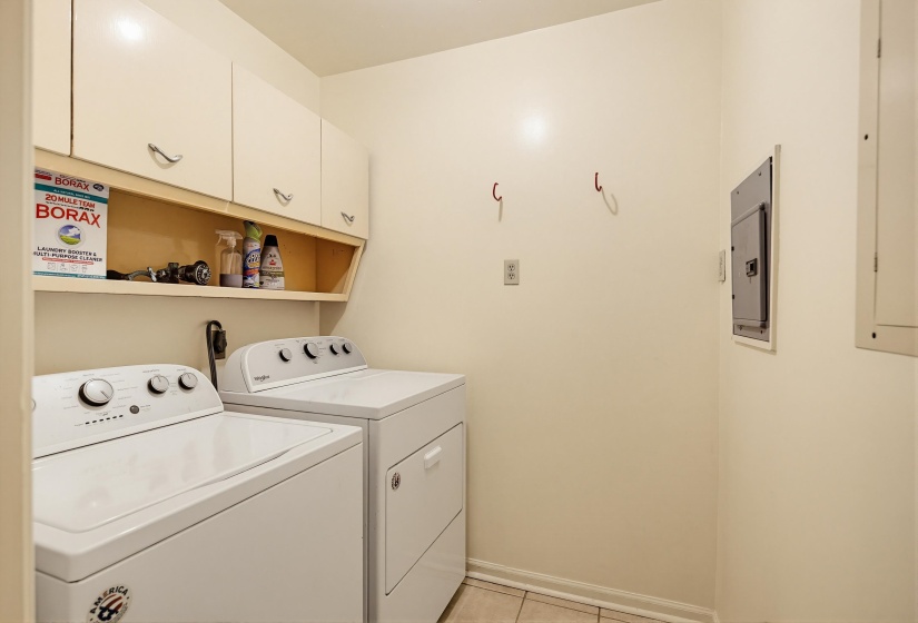 3102 NEWMARKET DR, Bartlett, Tennessee 38134, 3 Bedrooms Bedrooms, 6 Rooms Rooms,2.1 BathroomsBathrooms,Residential,For Sale,NEWMARKET,10223587