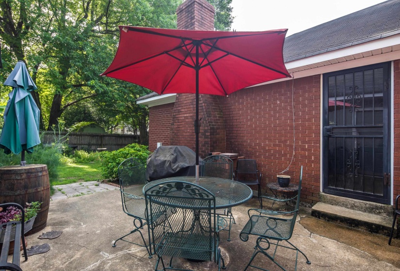 3102 NEWMARKET DR, Bartlett, Tennessee 38134, 3 Bedrooms Bedrooms, 6 Rooms Rooms,2.1 BathroomsBathrooms,Residential,For Sale,NEWMARKET,10223587