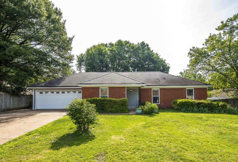 3102 NEWMARKET DR, Bartlett, Tennessee 38134, 3 Bedrooms Bedrooms, 6 Rooms Rooms,2.1 BathroomsBathrooms,Residential,For Sale,NEWMARKET,10223587