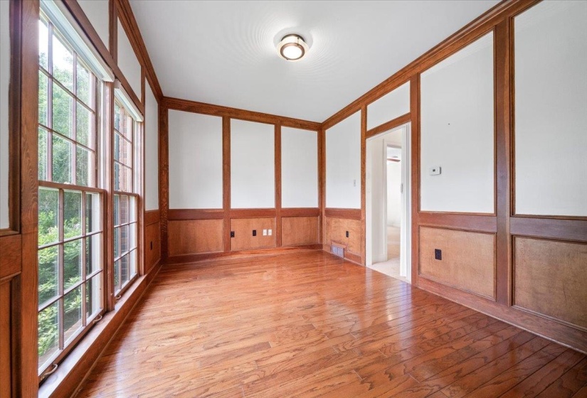 6619 RUE BEAUMONDE DR, Memphis, Tennessee 38120, 4 Bedrooms Bedrooms, 8 Rooms Rooms,2.1 BathroomsBathrooms,Residential,For Sale,RUE BEAUMONDE,10223588