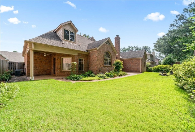 6619 RUE BEAUMONDE DR, Memphis, Tennessee 38120, 4 Bedrooms Bedrooms, 8 Rooms Rooms,2.1 BathroomsBathrooms,Residential,For Sale,RUE BEAUMONDE,10223588