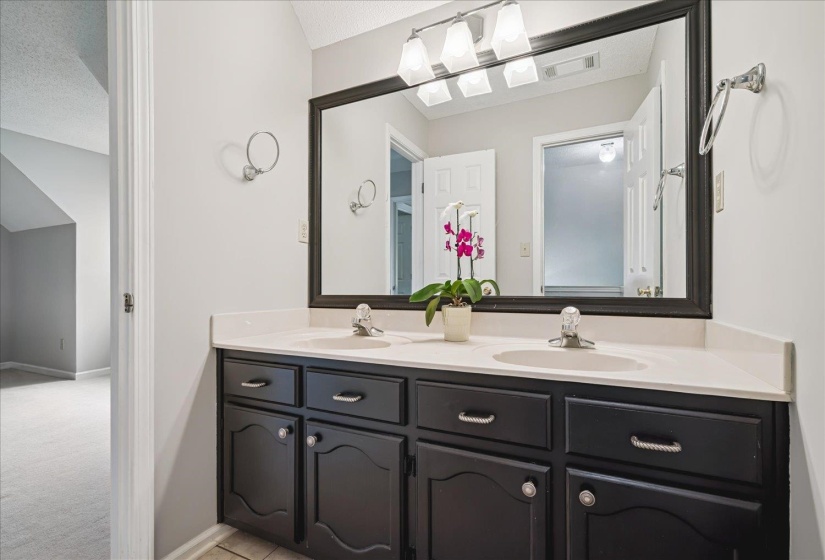 235 SUMMIT VIEW CV, Collierville, Tennessee 38017, 3 Bedrooms Bedrooms, 7 Rooms Rooms,2.1 BathroomsBathrooms,Residential,For Sale,SUMMIT VIEW,10223589