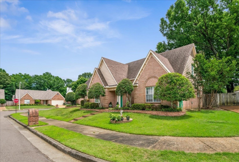 235 SUMMIT VIEW CV, Collierville, Tennessee 38017, 3 Bedrooms Bedrooms, 7 Rooms Rooms,2.1 BathroomsBathrooms,Residential,For Sale,SUMMIT VIEW,10223589