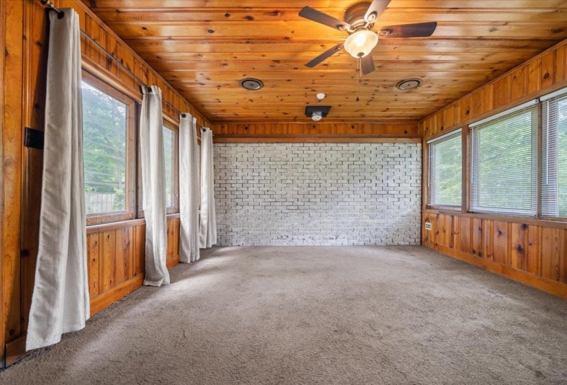 823 DILLWORTH ST, Memphis, Tennessee 38122, 3 Bedrooms Bedrooms, 6 Rooms Rooms,1 BathroomBathrooms,Residential,For Sale,DILLWORTH,10223593