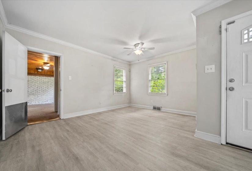 823 DILLWORTH ST, Memphis, Tennessee 38122, 3 Bedrooms Bedrooms, 6 Rooms Rooms,1 BathroomBathrooms,Residential,For Sale,DILLWORTH,10223593