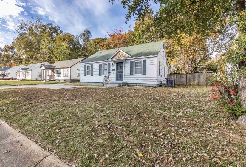 3844 WILSHIRE RD, Memphis, Tennessee 38111, 4 Bedrooms Bedrooms, 6 Rooms Rooms,2 BathroomsBathrooms,Residential,For Sale,WILSHIRE,10223595