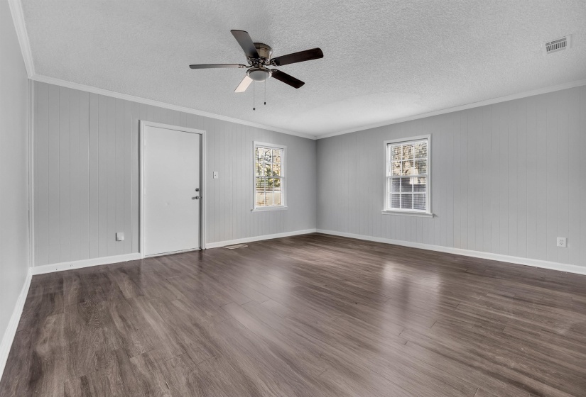 3844 WILSHIRE RD, Memphis, Tennessee 38111, 4 Bedrooms Bedrooms, 6 Rooms Rooms,2 BathroomsBathrooms,Residential,For Sale,WILSHIRE,10223595