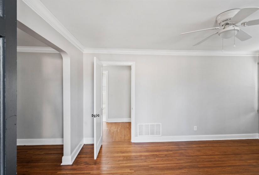 3753 FRIAR TUCK RD, Memphis, Tennessee 38111, 3 Bedrooms Bedrooms, 5 Rooms Rooms,1 BathroomBathrooms,Residential,For Sale,FRIAR TUCK,10223598