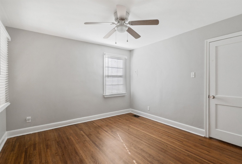 3753 FRIAR TUCK RD, Memphis, Tennessee 38111, 3 Bedrooms Bedrooms, 5 Rooms Rooms,1 BathroomBathrooms,Residential,For Sale,FRIAR TUCK,10223598