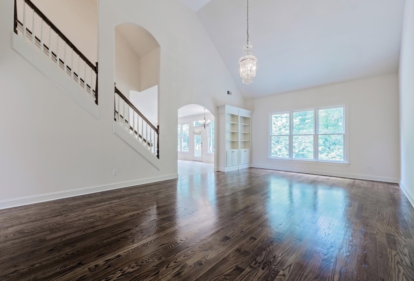 4437 COLTWOOD DR, Lakeland, Tennessee 38002, 4 Bedrooms Bedrooms, 11 Rooms Rooms,3 BathroomsBathrooms,Residential,For Sale,COLTWOOD,10223624