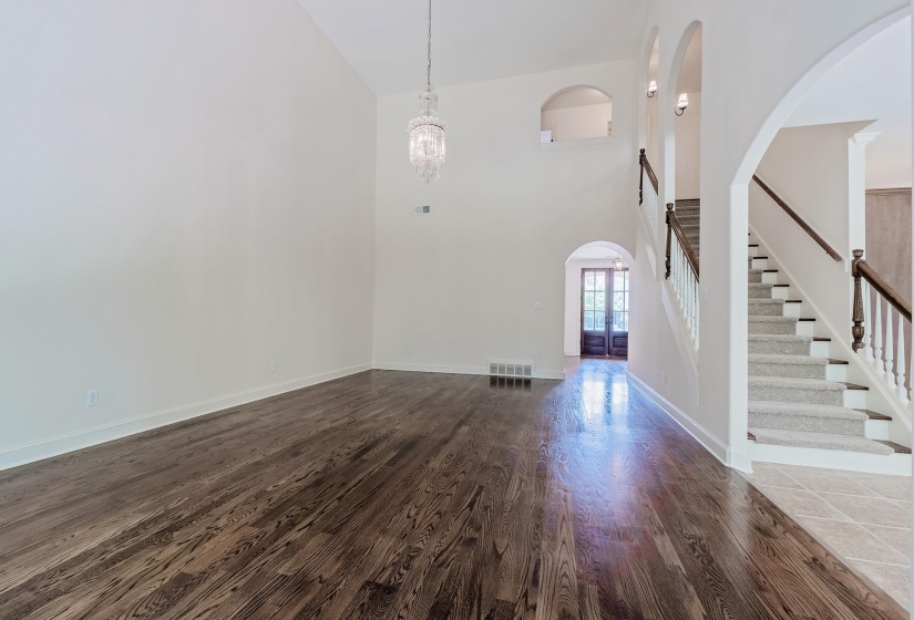 4437 COLTWOOD DR, Lakeland, Tennessee 38002, 4 Bedrooms Bedrooms, 11 Rooms Rooms,3 BathroomsBathrooms,Residential,For Sale,COLTWOOD,10223624